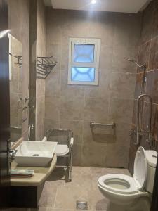 شقق درر رامه للشقق المخدومة 4