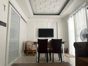 Modern Japanese Resort-Type Condo