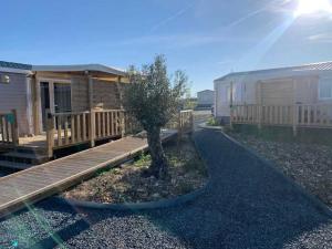 Campings Camping 3 etoiles - Parc aquatique - ccaehgc : photos des chambres