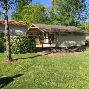 Campings Chalet 4 etoiles - Piscine - eehefh : photos des chambres