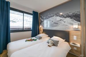 Appartements Lagrange Vacances Le Cristal de Piau : Appartement 2 Chambres