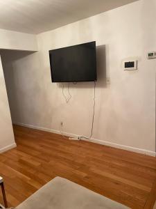 Prime Murray Hill 2 BR Gem