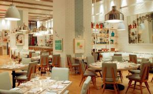 SOUTH BEACH Stunning Studio