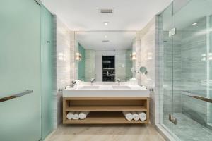 SOUTH BEACH Stunning Studio