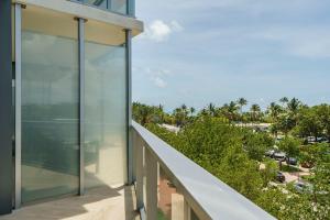 SOUTH BEACH Stunning Studio