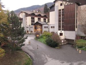 Appartements Studio confortable avec balcon, Parking et Wi-Fi inclus - 1er etage, quartier calme a Brides-les-Bains - FR-1-512-245 : photos des chambres