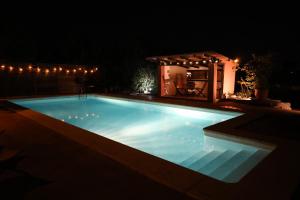 El Cedre Blau Vivienda con piscina en Granollers