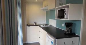 Campings Camping 4 etoiles - Piscine - ccafffb : photos des chambres