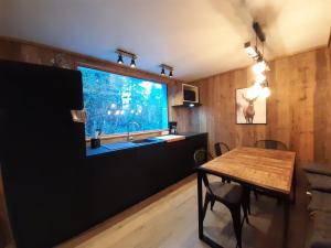 Appartement cosy neuf avec terrasse boisée, 5 pers, parking - FR-1-513-83