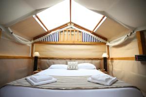 Glamping Italia 90 Mini Lodges