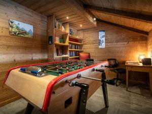 La Ferme à Juju - OVO Network