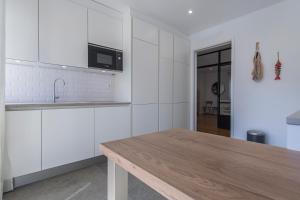 Lovely Two Bedroom Cascais Center