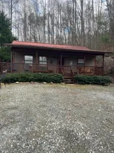 Blue Mist Mountain Retreat - Cherokee