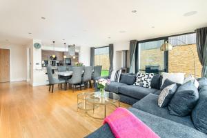 Minety Lake 25 ML25 Lower Mill Estate Cotswolds