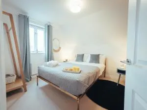 Contractors Retreat- free parking - Cold Norton