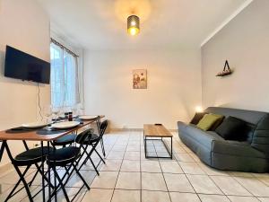 Appartements Creux de l-Eglise 2 - Cosy, Centre-ville, Calme, 4 personnes : photos des chambres