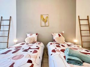 Appartements Creux de l-Eglise 2 - Cosy, Centre-ville, Calme, 4 personnes : photos des chambres