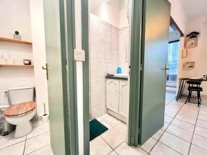 Appartements Creux de l-Eglise 2 - Cosy, Centre-ville, Calme, 4 personnes : photos des chambres