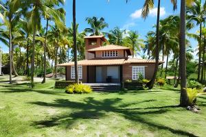 Para quem ama ficar na beira do mar, Casa Capela