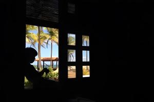 Para quem ama ficar na beira do mar, Casa Capela