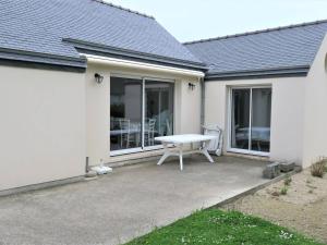 Maison neuve plain-pied, 100m de la mer, proche plage et commerces, 3*, WiFi gratuit, Trégastel - FR-1-368-134
