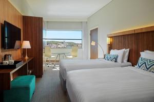 Guest room, 2 Twin/Single Bed(s), Courtyard view room in Courtyard by Marriott Gdynia Waterfront
