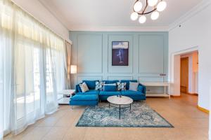 2 bed plus maids in Abu Keibal 1 shoerline by PK H