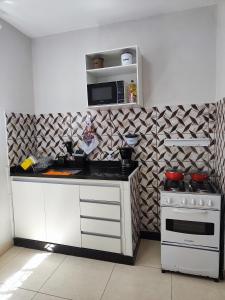 kitNet mobiliada de 1 quarto