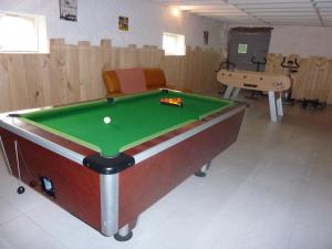 Maisons de vacances gite les gardes : photos des chambres