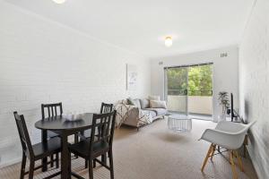 Cozy Claremont with dedicated carbay, FREE Wifi