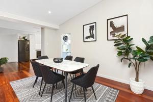 Westminster Cottage, Near Albany Hwy Cafe Strip