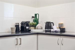 Westminster Cottage, Near Albany Hwy Cafe Strip