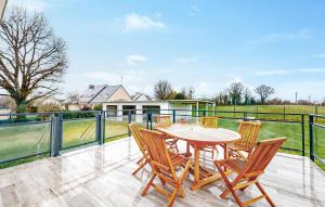 3 Bedroom Beautiful Home In Arzal