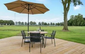 2 Bedroom Awesome Home In Afferden - Vortum-Mullem