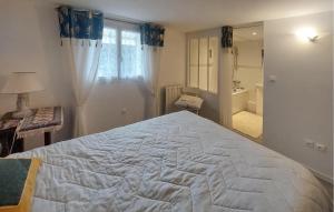 Maisons de vacances 1 Bedroom Amazing Home In Blere : photos des chambres