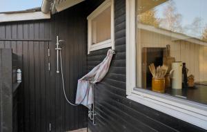 3 Bedroom Gorgeous Home In Stege