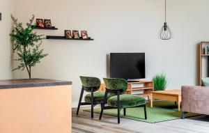 2 Bedroom Stunning Home In Afferden