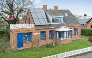 2 Bedroom Beautiful Home In Kalvehave - Mern