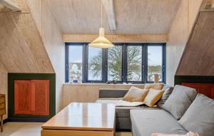 2 Bedroom Beautiful Home In Kalvehave