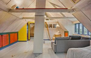 2 Bedroom Beautiful Home In Kalvehave