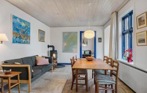 2 Bedroom Beautiful Home In Kalvehave