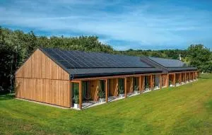 1 Bedroom Awesome Apartment In Binowo - Binowo