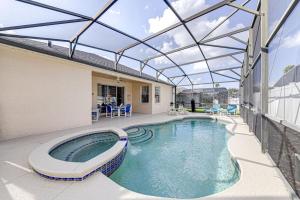 Bright and spacious private pool home near Disney