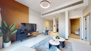 Vacationer Holiday Homes I Airy 1 Bedroom l Modern Finishes l Wi-Fi & Equipped Kitchen l Meydan