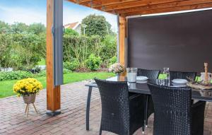 Nice Home In Hoge Hexel With Wifi