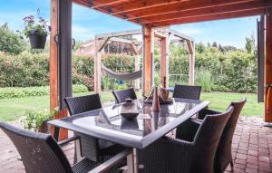 Nice Home In Hoge Hexel With Wifi