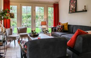 Nice Home In Hoge Hexel With Wifi