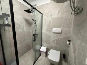 Alcazar Luxury Apartament Golem