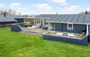 Gorgeous Home In Juelsminde With Wifi