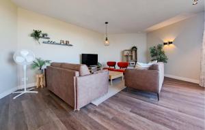 Gorgeous Home In Afferden With Sauna